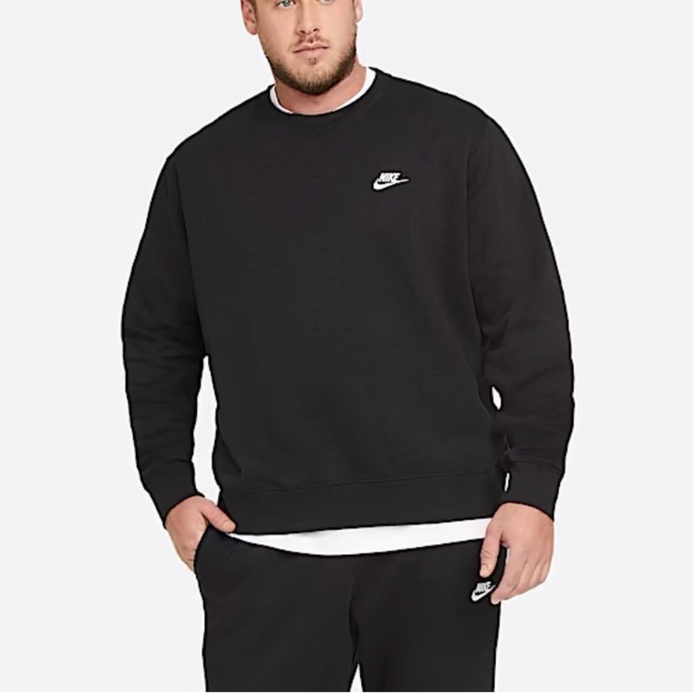 Nike Men’s Sportswear Crew Club Fleece Top